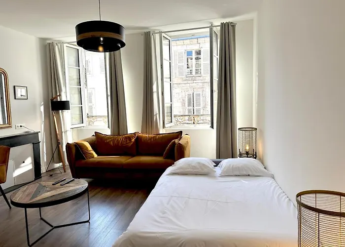 Ღ La Lanterne - Centre Ville, Proche Plage & Wifi *