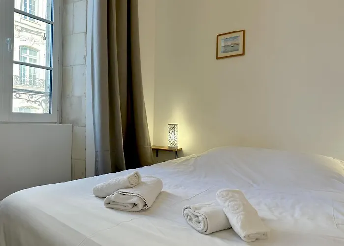 Apartment Ღ La Lanterne - Centre Ville, Proche Plage & Wifi *