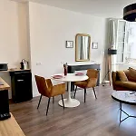 ღ La Lanterne - Centre Ville, Proche & Wifi Апартаменты Ла-Рошель