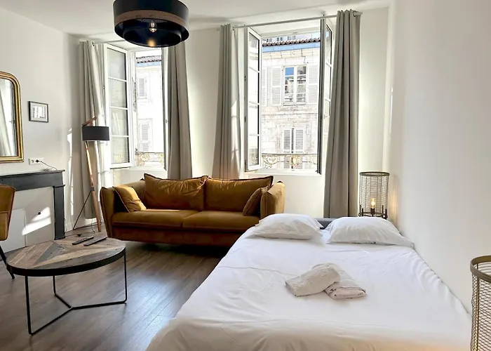 Appartement ღ La Lanterne - Centre Ville, Proche Plage&Wifi