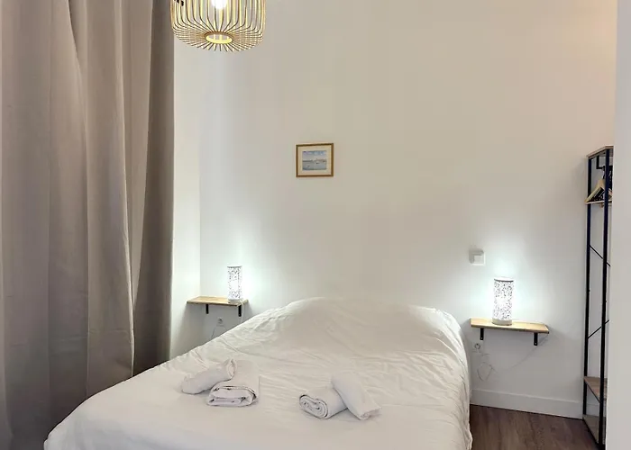 ღ La Lanterne - Centre Ville, Proche Plage&Wifi Appartement *